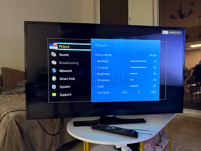 Samsung 40 inch TV very cheap