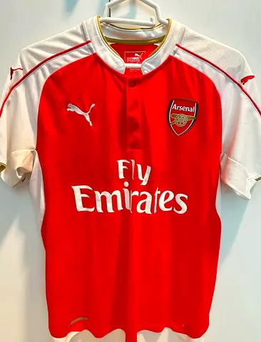 FOOTBALL SHIRTS ORGINAL M SIZE