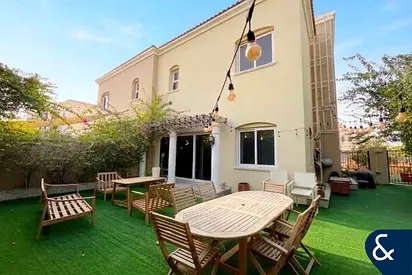 4 Beds | Vacant on Transfer | Backs Park