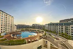 Spacious 2BR | Pool View | Vacant