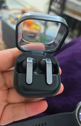 Samsung Galaxy Buds4 Pro