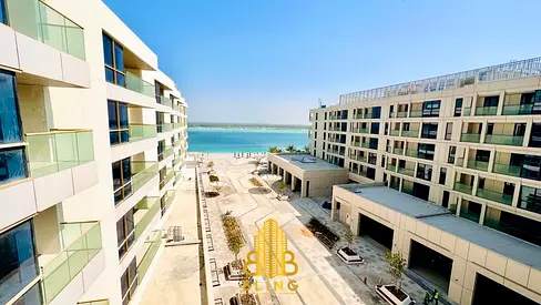 Alluring 3-Bedroom | Private Beach | Sea View | Pool & Gym | Basement Parking