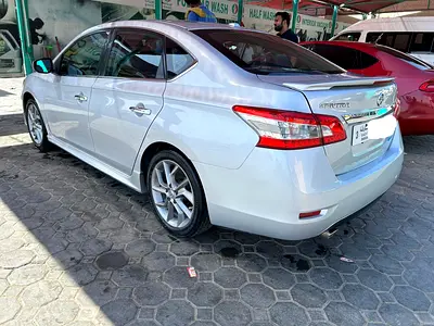 2013 Nissan SENTRA 照片 4