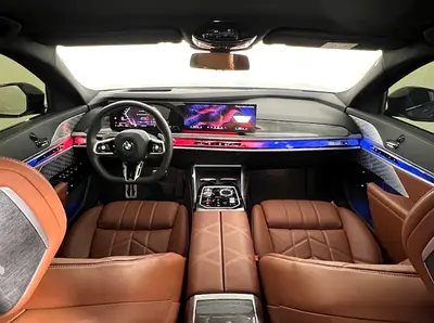 صورة 6 لـ 2023 BMW 7-SERIES