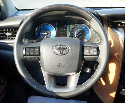 2026 Toyota FORTUNER — миниатюра 20