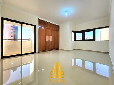 3BHK With Maid Room Balcony & 4 Bathrooms