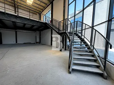 WAREHOUSE FOR LEASE | BRAND NEW | CORNER UNIT | AL QUOZ