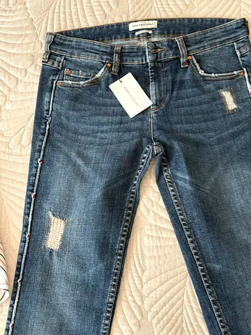 Light-wash distressed women's jeans, size tag attached Isabel marant