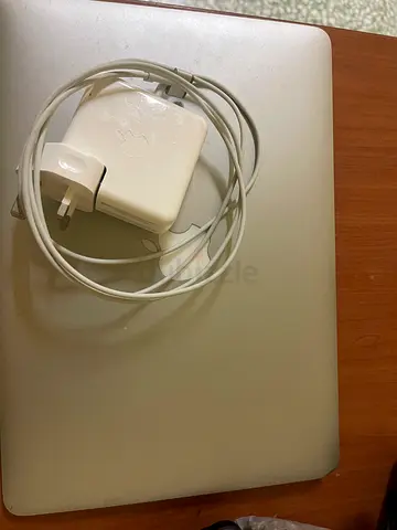 MacBook Air 13-inch (Silver) - Used, Good neat Condition