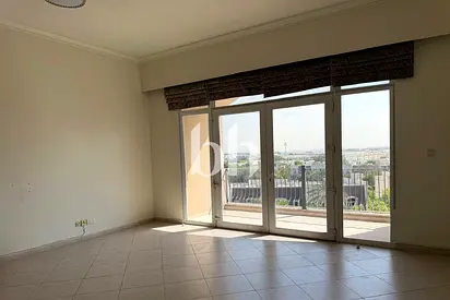 High Floor | Partially Furnished | 2 Bathrooms