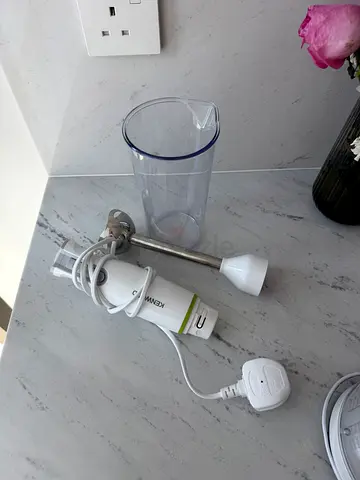 Kenwood hand blender with beaker