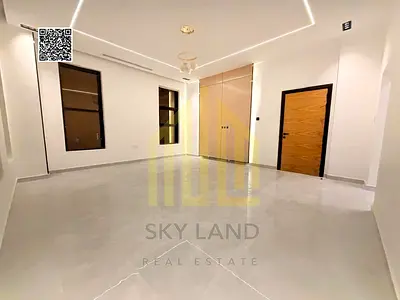 فيلا للبيع - 3 طوابق - شامل رسوم كل شئ - بسعر مميز