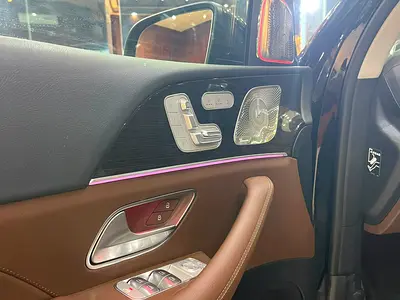 2025 Mercedes-BENZ GLS 照片 6