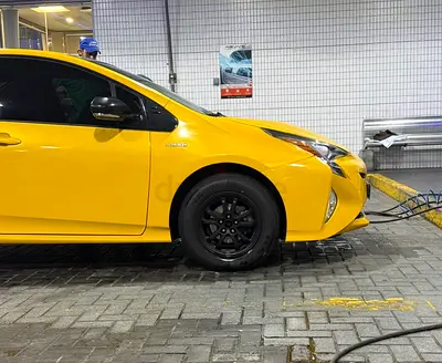 Toyota Prius Dynamic 2016 GCC Specs