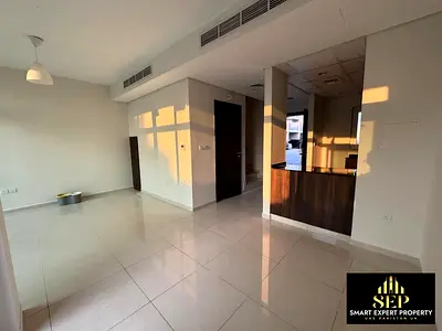 3 Bedrooms | Well Maintained | Single row