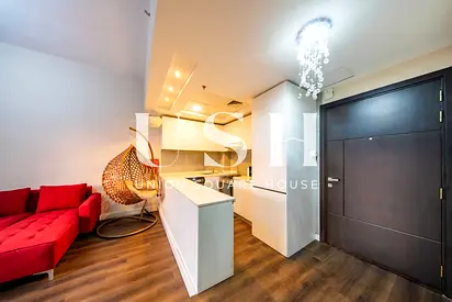 Ready to Move in | Furnished | Near Metro