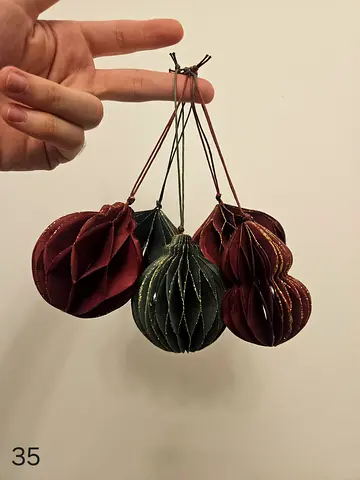 Burgundy/green folding ornaments - whole set