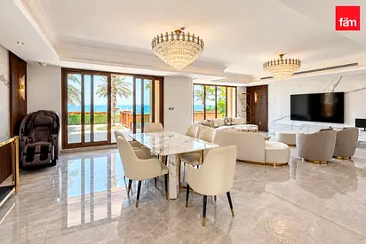 Rare Garden | Full Sea View | Private Cinema
