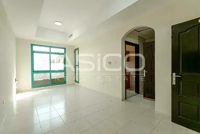 Spacious 1BR | Balcony | Al Muraqabat