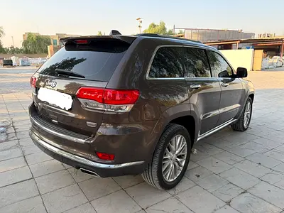Jeep Grand Cherokee Summit 2018 GCC Specs