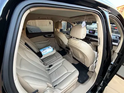 2016 AUDI Q7 缩略图 18