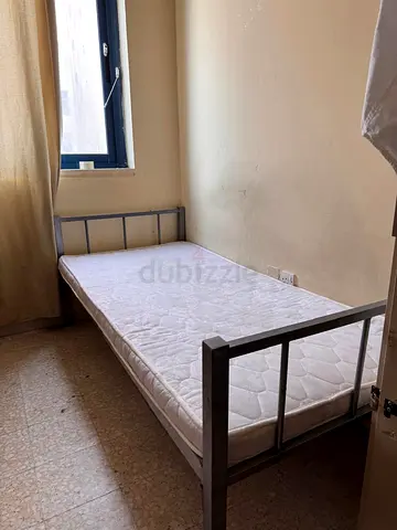 EXECUTIVE BED SPACE available MUSAFFAH SHABIYA 12