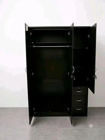 Dark brown colour 3door wardrobe brand new