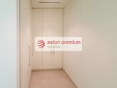Spacious 1 BR | Park View | Beautifully Maintained