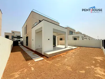 Spacious 3 BR Villa in Caya Arabian Ranches