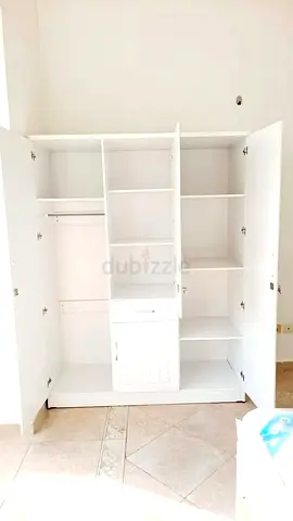 White colour 3door wardrobe brand new