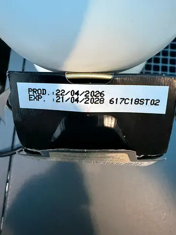 Cat food for sale