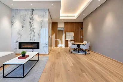 Beachfront Living | Spacious | Premium Residence