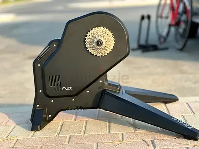 Tacx flux smart indoor trainer