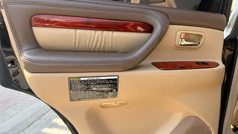 2001 Lexus LX-SERIES — миниатюра 16