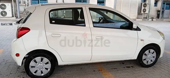 2014 Mitsubishi Mirage ES GCC Specs