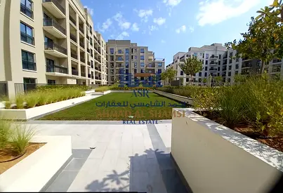 Spacious 1bhk with balcony & Laundry Room | Free Parking & Amenities
