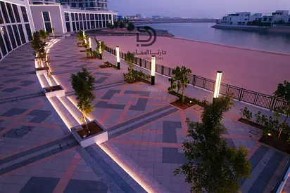 Sea-View 1BR Ready to Move: 2%Off, 2Y Payment Plan, Freehold & Strong ROI