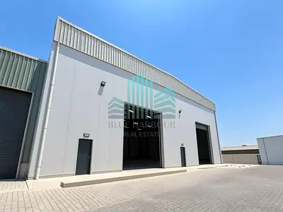 BRAND NEW SHOP | PREMIUM CONSTRUCTION | EXCELLENT ACCESSIBILITY