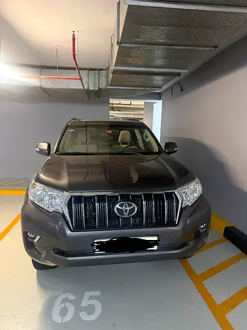 Toyota PRADO 2022 GXR 4.0L V6 original paint Accident Free