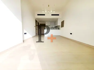 Resort-Style Apartment I Modern Amenities | Next to Mall