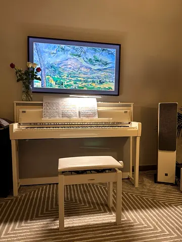 Yamaha Clavinova CLP-785 Digital Piano – White with Bench