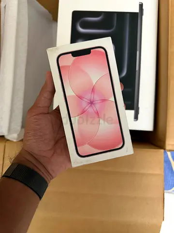 iPhone 17e Box Pack Sealed New