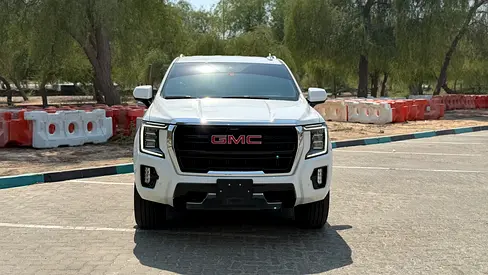 2022 GMC Yukon SLE GCC Specs under warranty/ zero Downpayment
