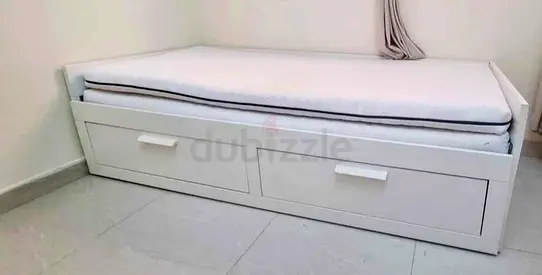 Ikea bremenes day bed with mattress
