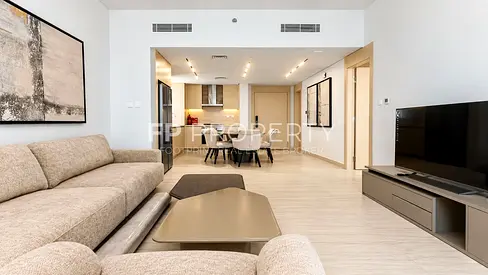 1 BEDROOM | HIGH FLOOR | SPACIOUS LAYOUT | MAG 330