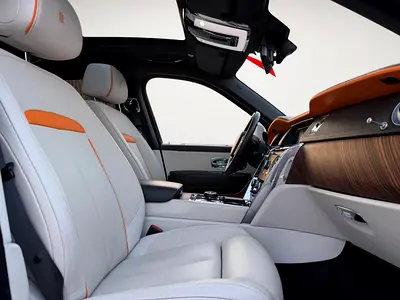 2022 ROLLS-ROYCE CULLINAN — миниатюра 17