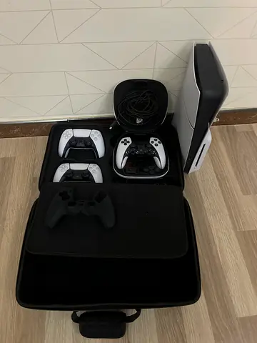Ps5 bundle used 2 months out of the box condition and duel sense edge