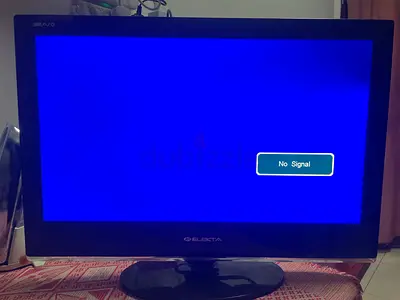 Elekta 22" LED TV - Good Condition