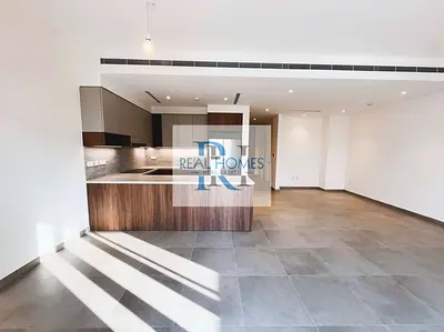 3 Bed + Maids | Private Garden | Quiet | No Rear Neighbour