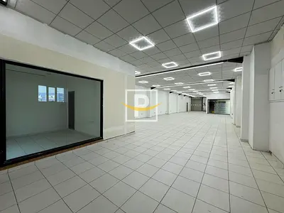 Showroom and Semi Furnished Office| Main Road